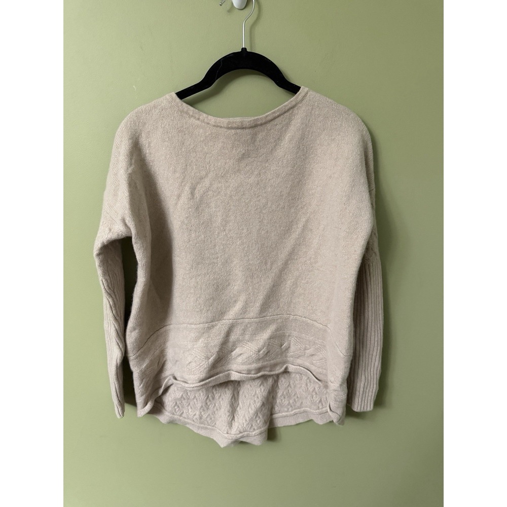 Neiman Marcus 100% Cashmere Thick Tight Knit Sweater Large Cropped Front